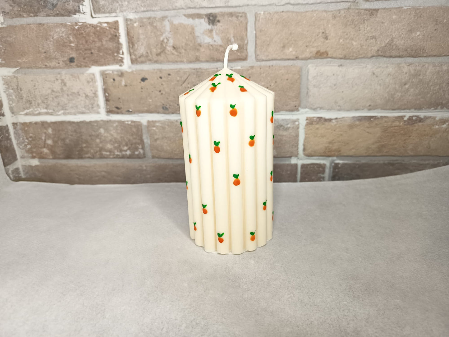 Rapswachskerze handbemalt mit Orangen